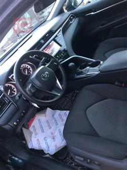 تۆیۆتا کامری